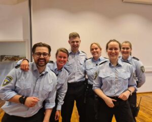 Kommunikation øvelser: 12 effektive metoder til at forbedre samarbejde på arbejdspladsen